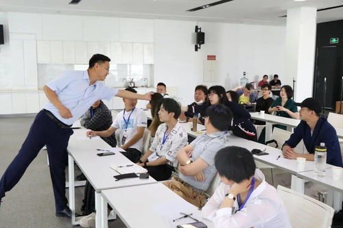重磅 中国发制品行业第二期假发技术修剪培训完美收官