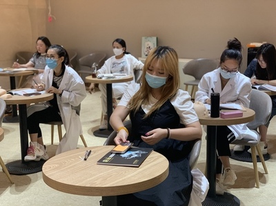 微整形培训班地址微整学校培训哪里好