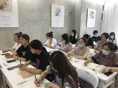 微整形培训学校那里的好