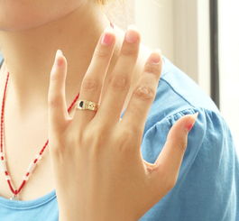 爱着良品欧伊尼珠宝 韩版14k金玛瑙情侣对戒的魅力与选择