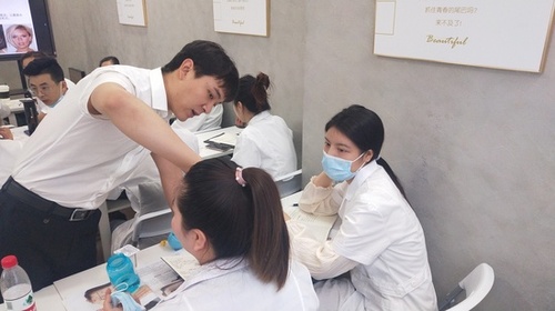 长沙微整形培训 专业培训班与学校的全方位指南